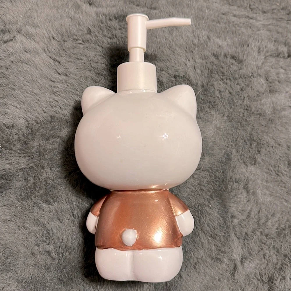 New Hello Kitty Soap Dispenser